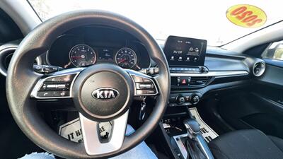 2020 Kia Forte FE   - Photo 9 - Hobart, IN 46342