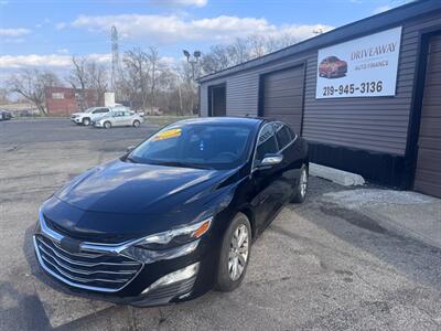 2024 Chevrolet Malibu LT   - Photo 3 - Hobart, IN 46342