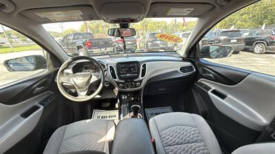 2019 Chevrolet Equinox LS   - Photo 9 - Hobart, IN 46342