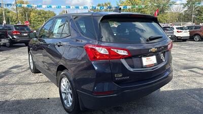 2019 Chevrolet Equinox LS   - Photo 4 - Hobart, IN 46342