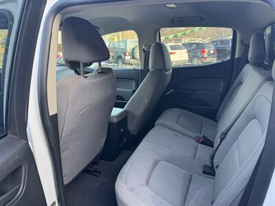 2020 Chevrolet Colorado Work Truck   - Photo 11 - Hobart, IN 46342