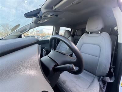 2020 Chevrolet Colorado Work Truck   - Photo 9 - Hobart, IN 46342