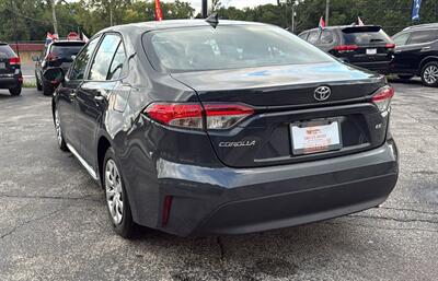 2025 Toyota Corolla LE - Photo 4 - Hobart, IN 46342