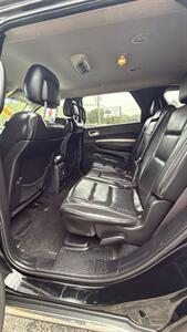 2020 Dodge Durango SXT   - Photo 8 - Hobart, IN 46342