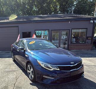 2020 Kia Optima S   - Photo 1 - Hobart, IN 46342
