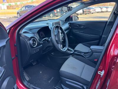 2023 Hyundai KONA SE   - Photo 6 - Hobart, IN 46342