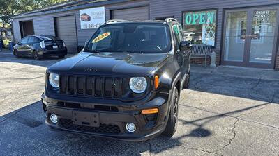 2020 Jeep Renegade Latitude   - Photo 2 - Hobart, IN 46342