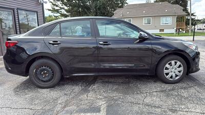 2023 Kia Forte LX   - Photo 6 - Hobart, IN 46342