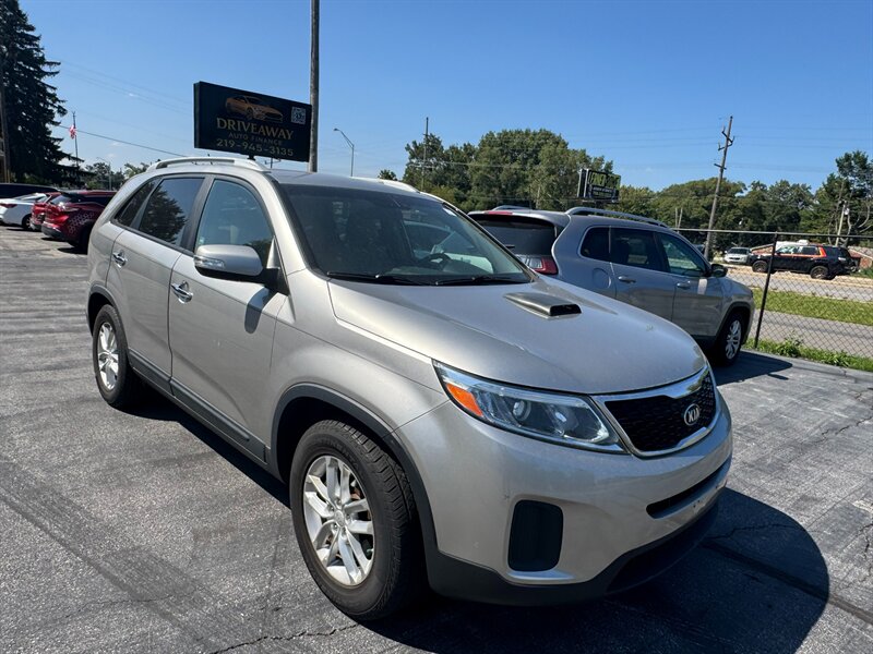 2014 Kia Sorento LX  