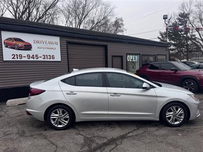 2020 Hyundai ELANTRA SEL - Photo 6 - Hobart, IN 46342