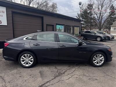 2023 Chevrolet Malibu LT   - Photo 6 - Hobart, IN 46342