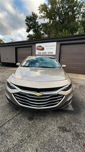 2022 Chevrolet Malibu LT   - Photo 2 - Hobart, IN 46342
