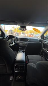 2020 Kia Sportage LX   - Photo 5 - Hobart, IN 46342
