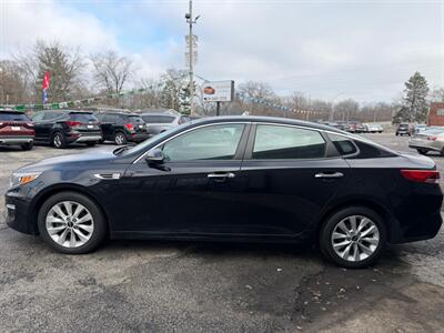 2017 Kia Optima LX   - Photo 5 - Hobart, IN 46342