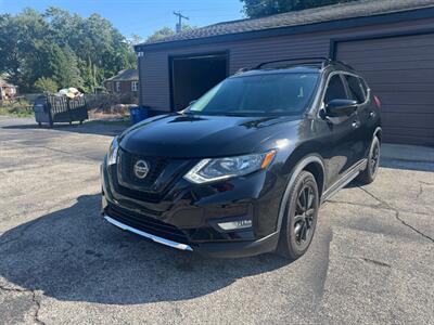 2018 Nissan Rogue SV   - Photo 3 - Hobart, IN 46342