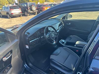 2022 Kia Niro EV S - Photo 11 - Hobart, IN 46342