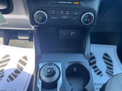 2020 Ford Escape S   - Photo 10 - Hobart, IN 46342