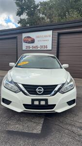 2017 Nissan Altima 2.5   - Photo 5 - Hobart, IN 46342