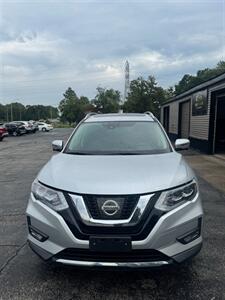 2017 Nissan Rogue SL   - Photo 2 - Hobart, IN 46342