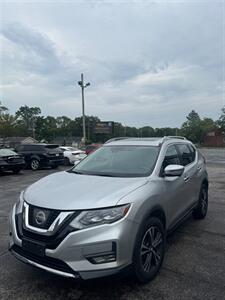 2017 Nissan Rogue SL   - Photo 3 - Hobart, IN 46342