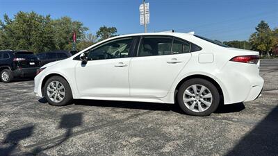 2022 Toyota Corolla LE - Photo 4 - Hobart, IN 46342