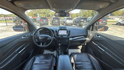 2017 Ford Escape Titanium   - Photo 7 - Hobart, IN 46342