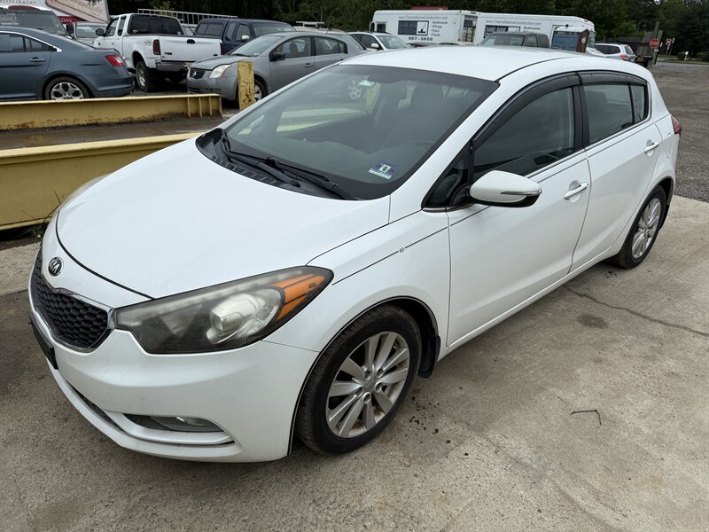 2015 Kia Forte5 EX  