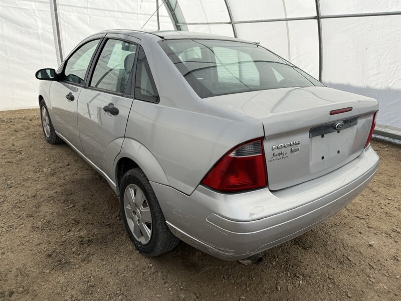 2007 Ford Focus ZX4 S - Photo 2 - Dennisville, NJ 08214