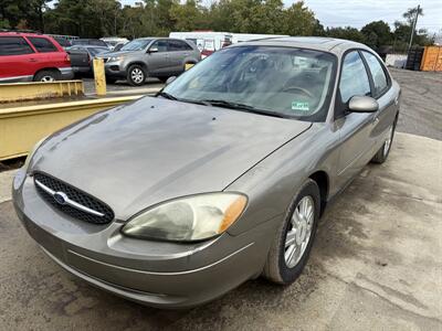 2003 Ford Taurus SEL Deluxe Sedan