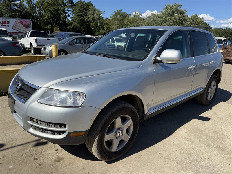 2005 Volkswagen Touareg V6  