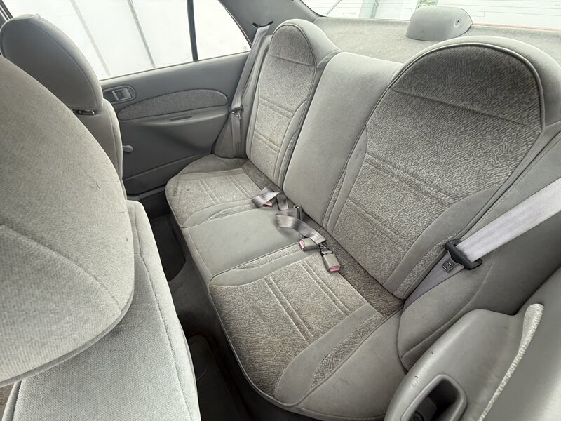 1997 Ford Escort LX - Photo 10 - Dennisville, NJ 08214