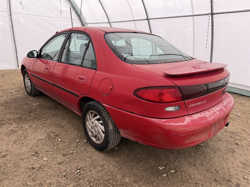 1997 Ford Escort LX - Photo 2 - Dennisville, NJ 08214