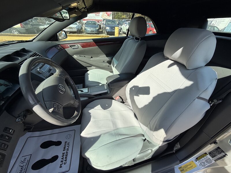 2004 Toyota Camry Solara SE V6 - Photo 8 - Dennisville, NJ 08214