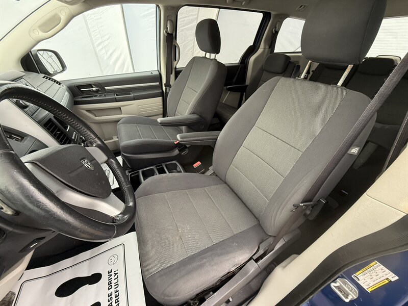 2008 Dodge Grand Caravan SXT - Photo 11 - Dennisville, NJ 08214