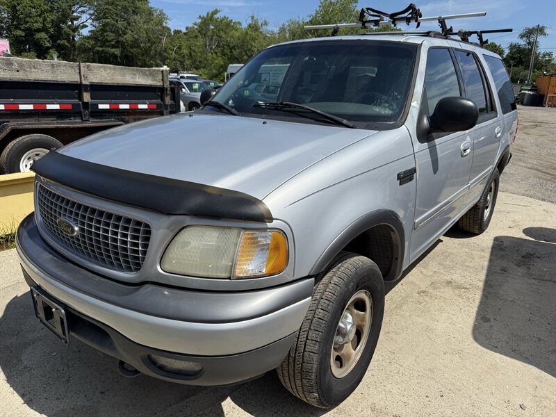2001 Ford Expedition XLT  