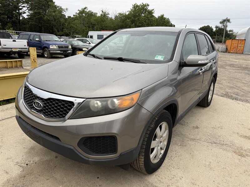2011 Kia Sorento LX  