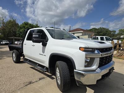 2022 Chevrolet Silverado 2500 LT Flatbed Gooseneck - Photo 2 - Conroe, TX 77301