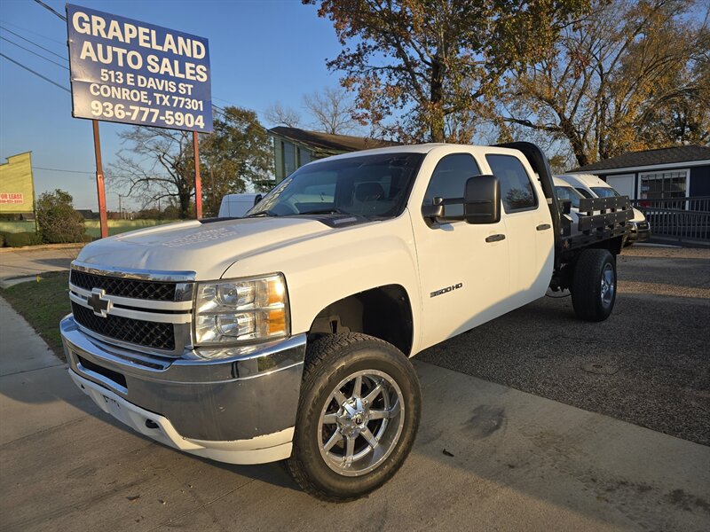 2012 Chevrolet Silverado 3500 Work Truck  Flat Bed Gooseneck - Photo 1 - Conroe, TX 77301