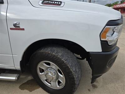 2019 RAM 2500 Tradesman   - Photo 18 - Conroe, TX 77301