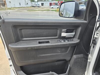 2019 RAM 2500 Tradesman   - Photo 15 - Conroe, TX 77301