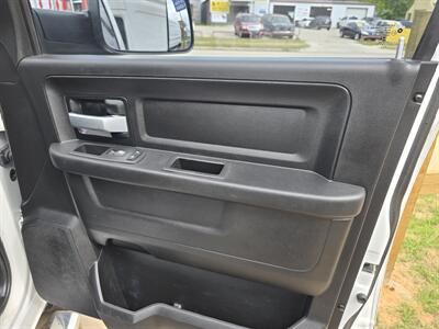 2019 RAM 2500 Tradesman   - Photo 22 - Conroe, TX 77301