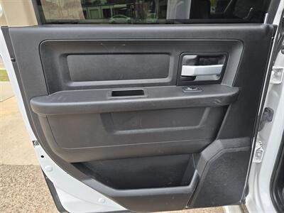 2019 RAM 2500 Tradesman   - Photo 13 - Conroe, TX 77301