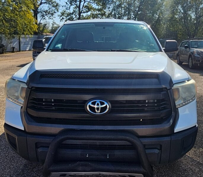 2014 Toyota Tundra SR  
