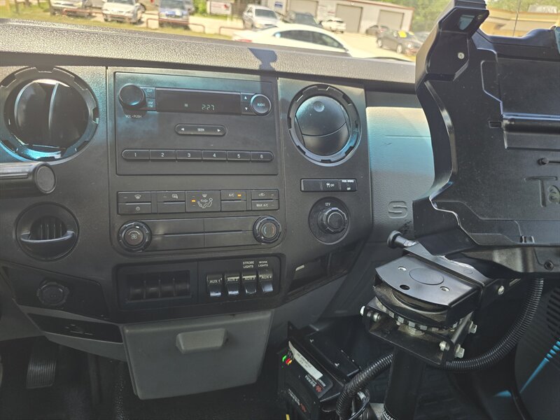 2015 Ford F-250 Super Duty XL - Photo 29