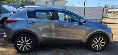 2017 Kia Sportage EX   - Photo 3 - Conroe, TX 77301
