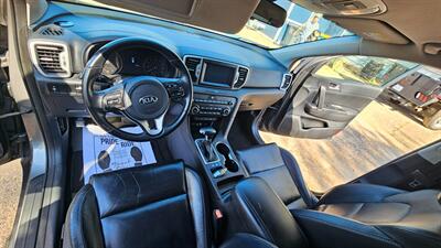 2017 Kia Sportage EX   - Photo 6 - Conroe, TX 77301