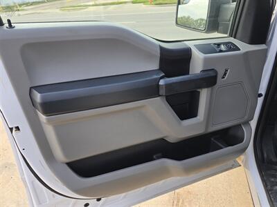 2018 Ford F-150 XL  Medium Bed - Photo 6 - Conroe, TX 77301