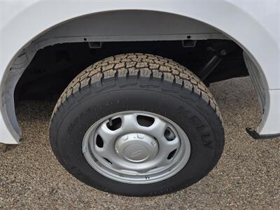 2018 Ford F-150 XL  Medium Bed - Photo 12 - Conroe, TX 77301