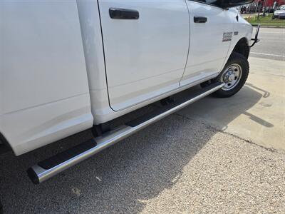 2018 RAM 2500 Tradesman Gooseneck - Airbags - Photo 15 - Conroe, TX 77301