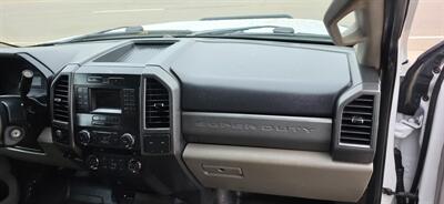 2019 Ford F-350 Super Duty XL   - Photo 19 - Conroe, TX 77301